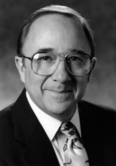 You are currently viewing Longtime News10 Anchor Dick Cable Dies At 89